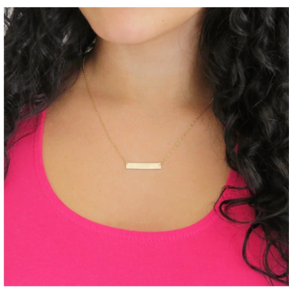 Kim K Minimalist Gold Bar Chic Simple Necklace - Picture 6 of 7